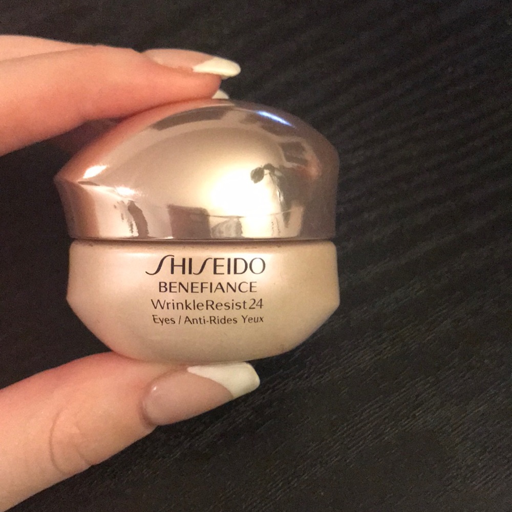 Shiseido Benefiance Wrinkle Resist 24  Eye Cream